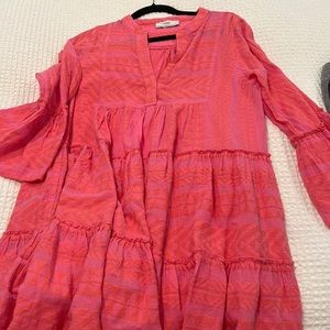 Devotion dress in pink ( first pic)